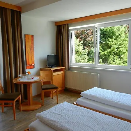 Hoedner Aparthotel 3*